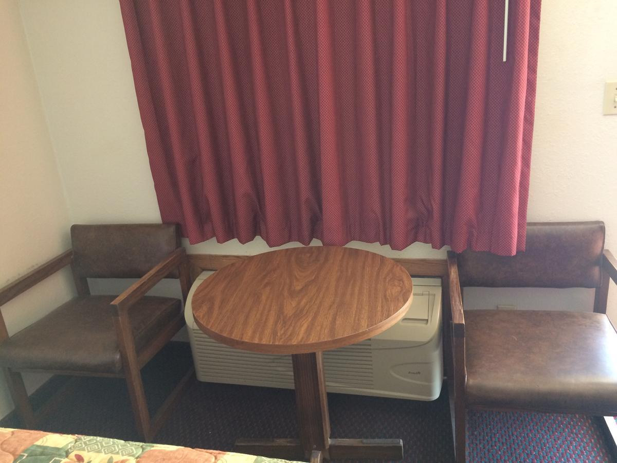Rexdale Inn Seminole Экстерьер фото