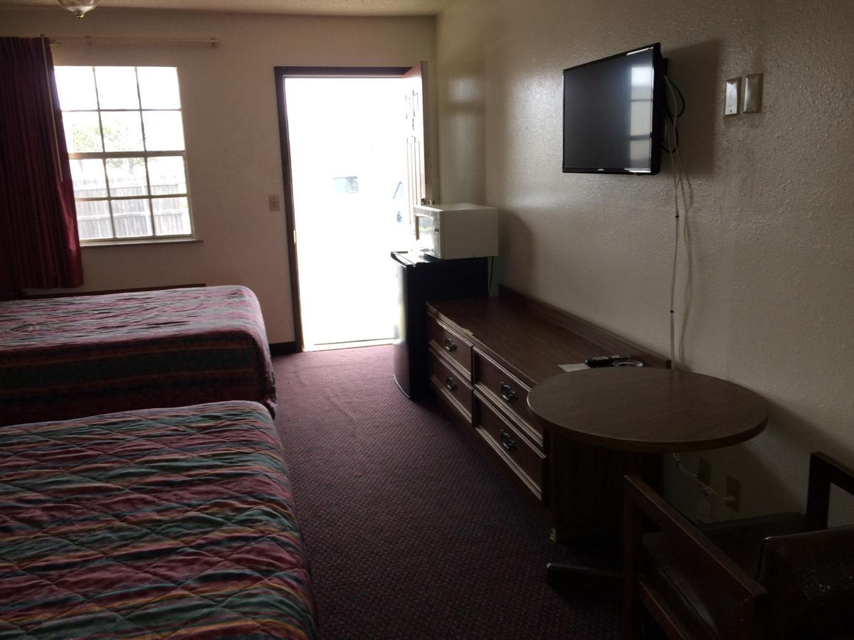 Rexdale Inn Seminole Экстерьер фото