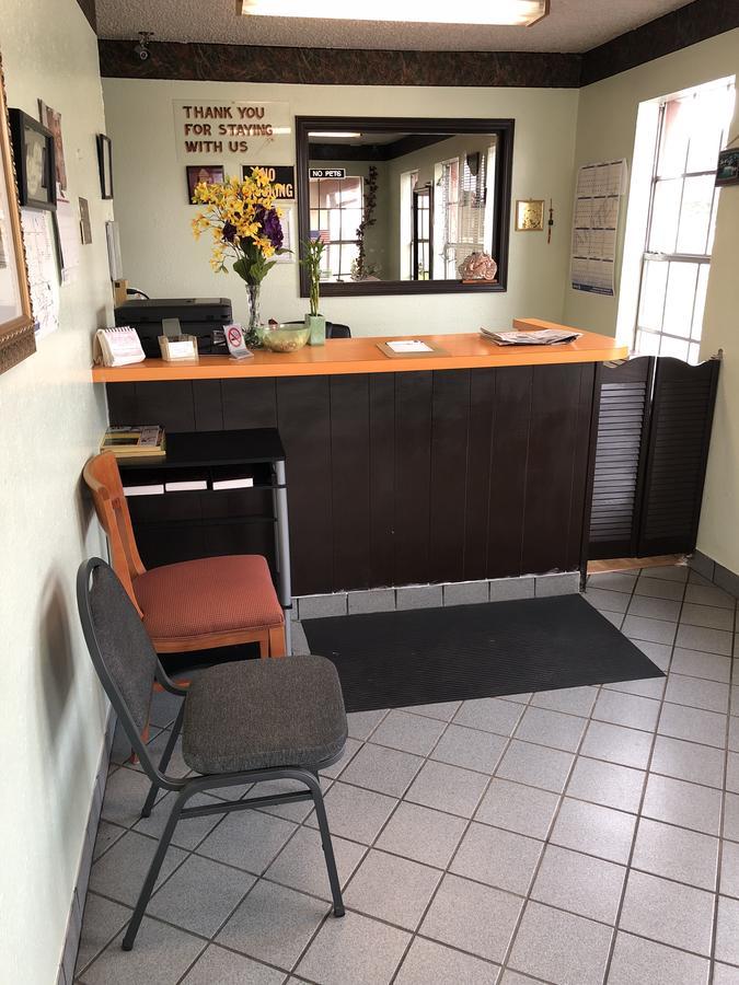 Rexdale Inn Seminole Экстерьер фото
